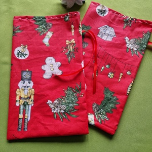 DCS125 - Diótörő, mézeskalács, karácsonyfa mintás mikulás zsák, textil ajándéktasak - piros - karácsony - mikulás - mikulás zsák - Meska.hu