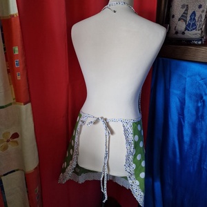 KTN03/04/05 -  Borostyán, levendula és pöttyös fodros, zsebes konyhai kötények - otthon & életmód - konyhafelszerelés, tálalás - konyhai textil - kötény - Meska.hu