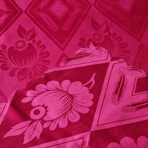 OTT97 - Burgundi vörös kétoldalas selyem asztalterítő 138 x 150 cm téglalap - otthon & életmód - konyhafelszerelés, tálalás - tálalás - terítő - Meska.hu