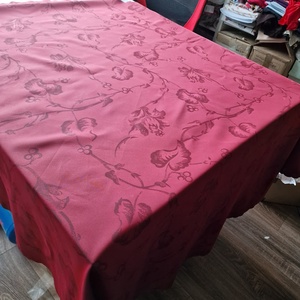 OTT98 - Bordó kétoldalas selyem asztalterítő 160 cm kör alakú, Otthon & Életmód, Konyhafelszerelés, tálalás, Tálalás, Terítő, Varrás, MESKA
