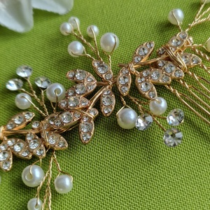 ESKÜVŐ HAD249 - Menyasszonyi strasszos, gyöngyös dupla hajfésűs hajdísz - arany alap - esküvő - hajdísz - fésűs hajdísz - Meska.hu