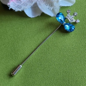 Hajtókatű, kitűző HAT05 - Strasszköves Kék korona 20x75mm, Ékszer, Kitűző és Bross, , MESKA