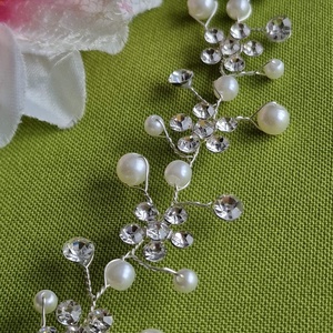 ESKÜVŐ HAD247 � Menyasszonyi gyöngyös, strassz virágos hajdísz  - esküvő - hajdísz - fésűs hajdísz - Meska.hu