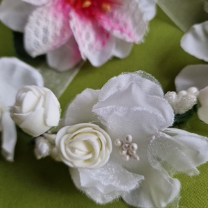 ESKÜVŐ HAD255 � Menyasszonyi hajkoszorú organza virággal és habrózsával - esküvő - hajdísz - fésűs hajdísz - Meska.hu