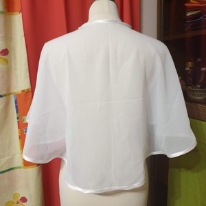 ESKÜVŐ BOL23 - Elegáns hófehér színű muszlin boleró, pelerin - esküvő - kiegészítők - bolero és válltakaró - Meska.hu