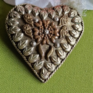 Kitűző, bross BRO421 - Antik hatású rosegold HAND made szív 55x58mm - Meska.hu