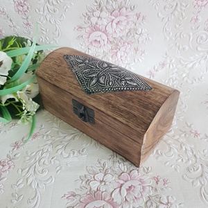 Antique hatású, virág mintás esküvői gyűrűtartó doboz, faládika mohával - esküvő - kiegészítők - gyűrűtartó & gyűrűpárna - Meska.hu