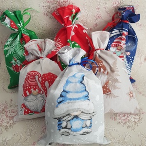 Zöld színű, karácsonyi, manó mintás mikulás zsák, textil ajándéktasak   - karácsony - mikulás - mikulás zsák, zokni, csizma - Meska.hu