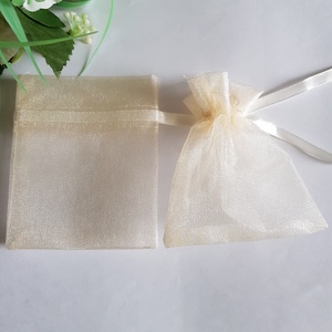 Ekrü/Krém színű organza dísztasak, ajándék tasak  kb. 7x9-10cm, Esküvő, Emlék & Ajándék, Köszönőajándék, , MESKA