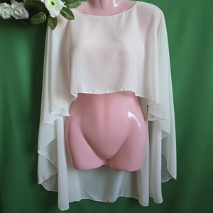 Ekrü színű, elől rövid hátul hosszú menyasszonyi muszlin pelerin, alkalmi válltakaró, Esküvő, Kiegészítők, Bolero és válltakaró, Varrás, MESKA