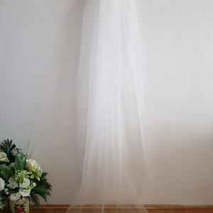 1 rétegű, szegetlen szélű, EKRÜ, 2 méter hosszú menyasszonyi fátyol (29.2) - esküvő - kiegészítők - fátyol - Meska.hu