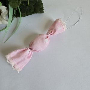 Rózsaszín alapon fehér csillag mintás textil szaloncukor karácsonyfadísz, karácsonyi dekoráció - Meska.hu
