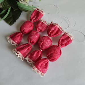 Pink színű textil szaloncukor karácsonyfadísz, karácsonyi dekoráció - karácsony - karácsonyi lakásdekoráció - karácsonyfadíszek - Meska.hu