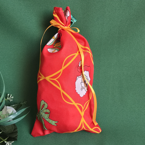 Csengő, hóember, cukorka mintás szatén mikulás zsák, textil ajándéktasak  , Karácsony, Mikulás, Mikulás zsák, Varrás, MESKA