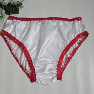 L-es / 46-os Hagyományos fazonú szatén bugyi  fehér-piros, Ruha & Divat, Női ruha, Fürdőruha & Fehérnemű, , MESKA