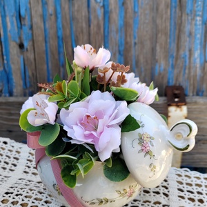 Tavaszi asztaldíszek porcelánban - otthon & életmód - dekoráció - asztal és polc dekoráció - asztaldísz - Meska.hu