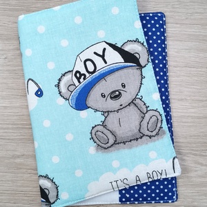 Egészségügyi kiskönyv borító It's a boy kék macis 3 - játék & sport - babalátogató ajándékcsomag - Meska.hu