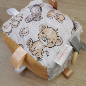 Babakocka Bébi állatos világos szürke minky-vel - UNISEX - játék & sport - 3 éves kor alattiaknak - babakocka - Meska.hu