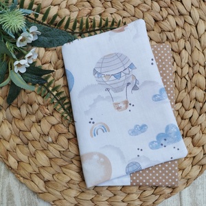 Egészségügyi kiskönyv borító - Elefánt, róka, koala lufival - beige pöttyös UNISEX - játék & sport - babalátogató ajándékcsomag - Meska.hu