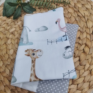 PRÉMIUM Egészségügyi kiskönyv borító állatkert - szürke pöttyös UNISEX, Otthon & Életmód, Papír, írószer, Egészségügyi kiskönyv borító, Varrás, MESKA