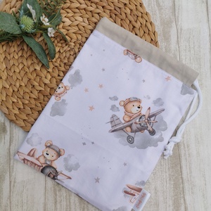 Óvodai Szett 3 db-os - Ruhazsák, tornazsák és tisztasági zsák barna repülős maci- beige UNISEX - játék & sport - ovis felszerelés - ovis szett - Meska.hu