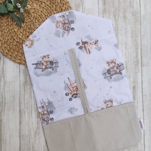Óvodai vállfás ruhazsák barna repülős maci- beige UNISEX, Játék & Sport, Ovis felszerelés, Ovis szett, Varrás, MESKA