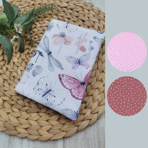 Egészségügyi kiskönyv borító lepkés- mályva pöttyös  - játék & sport - babalátogató ajándékcsomag - Meska.hu