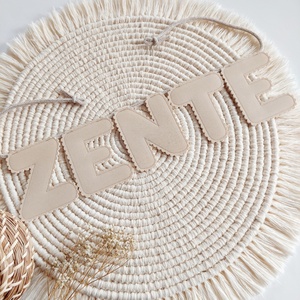 Bézs színű névfüzér girland gyerekeknek, gyerekszoba dekoráció LuannaBaby - baba - mama - babaszoba dekoráció - babanév dekoráció - Meska.hu