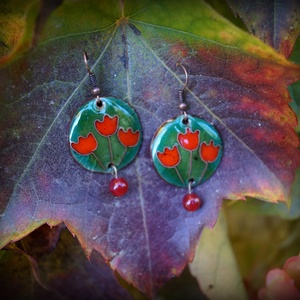 Tulipános rét  tűzzománc fülbevaló - godomeli részére -  - Meska.hu