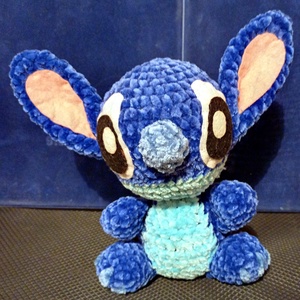 Amigurumi Stich figura, Játék & Sport, Plüssállat & Játékfigura, Plüss mesefigurák, Horgolás, MESKA