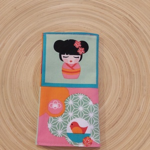 Kokeshi mintás papírzsebkendő tartó - Meska.hu