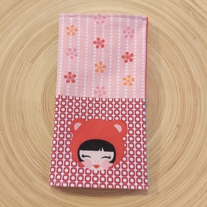 Kokeshi mintás papírzsebkendő tartó - táska & tok - pénztárca & más tok - zsebkendőtartó tok - Meska.hu