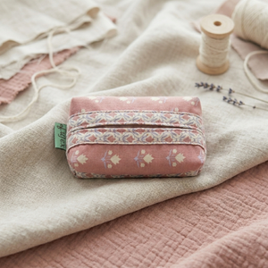 Hangjegyes papírzsebkendő tartó, Táska & Tok, Neszesszer, Varrás, MESKA