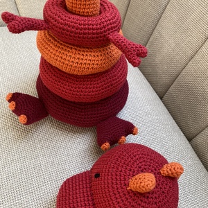Horgolt T-Rex dinó � játékos fejlesztés, kézzel készítve - játék & sport - készségfejlesztő és logikai játék - szín és formaválogató játékok - Meska.hu