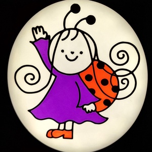 Babóca éjjeli lámpa, Baba - mama, Babaszoba dekoráció, Éjszakai fény, , ✨ Babóca (Bogyó és Babóca) 3D nyomtatott világító lámpa – kedves fény a gyerekszobába! ??

Tedd még..., MESKA