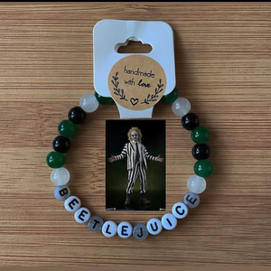 Beetlejuice karkötő , Ékszer, Karkötő, Gyöngyös karkötő, , MESKA