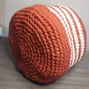 Horgolt cicabújó, kisállatfekhely - otthon & életmód - kisállatoknak - cicáknak & macskáknak - Meska.hu