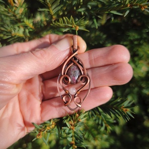 Eudialit medál - ékszer - nyaklánc - medálos nyaklánc - Meska.hu