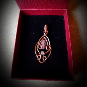 Eudialit medál - ékszer - nyaklánc - medálos nyaklánc - Meska.hu