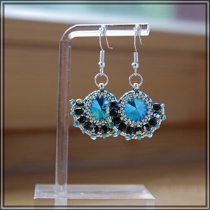 Swarovski fülbevaló - ékszer - fülbevaló - lógó fülbevaló - Meska.hu