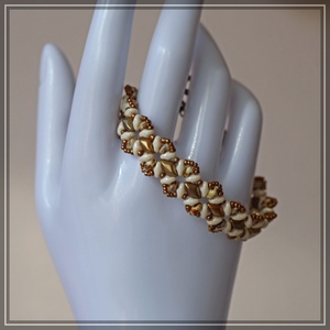 White gold karkötő, Ékszer, Karkötő, Gyöngyös karkötő, Gyöngyfűzés, gyöngyhímzés, MESKA