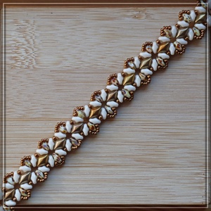 White gold karkötő - ékszer - karkötő - gyöngyös karkötő - Meska.hu