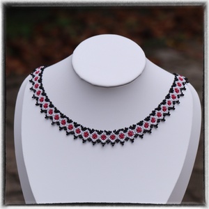 Piros-fehér-fekete nyaklánc, Ékszer, Nyaklánc, Gyöngyös nyaklánc, , MESKA