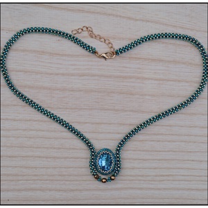 Bellis nyaklánc - ékszer - nyaklánc - gyöngyös nyaklánc - Meska.hu