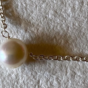 Minimál ezüst nyaklánc tenyésztett gyönggyel - ékszer - nyaklánc - gyöngyös nyaklánc - Meska.hu