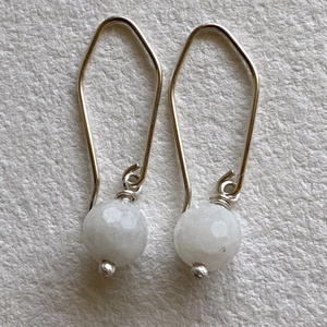 Holdkő ezüst fülbevaló - ékszer - fülbevaló - lógó fülbevaló - Meska.hu Holdkő ezüst fülbevaló - ékszer - fülbevaló - lógó fülbevaló - Meska.hu