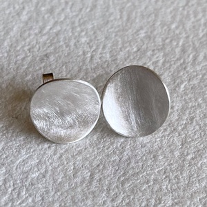  Ezüst bedugós fülbevaló  - ékszer - fülbevaló - pötty fülbevaló - Meska.hu