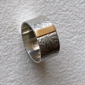 Virágmintás széles ezüst gyűrű, Ékszer, Gyűrű, Kerek gyűrű, Ékszerkészítés, Ötvös, MESKA