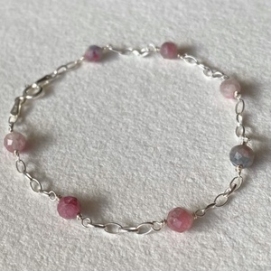 Turmalin karkötő - ékszer - karkötő - gyöngyös karkötő - Meska.hu