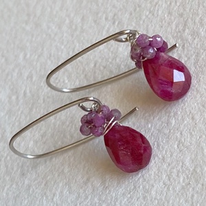 Rubin fülbevaló - ékszer - fülbevaló - lógó fülbevaló - Meska.hu